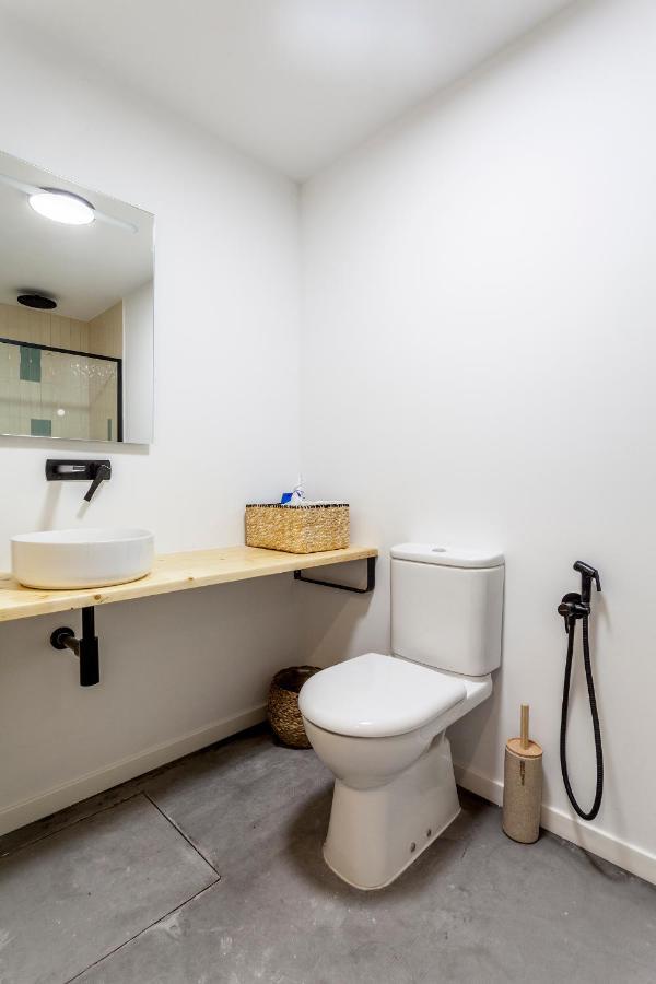 バレンシア Three Floor House With Terraceヴィラ エクステリア 写真